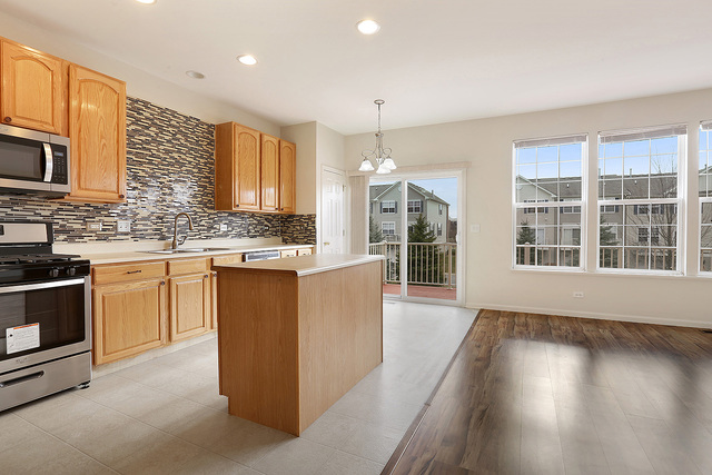 4133 Bethlehem Road, Unit 4133 Aurora, IL 60504 - Photo 5 of 19