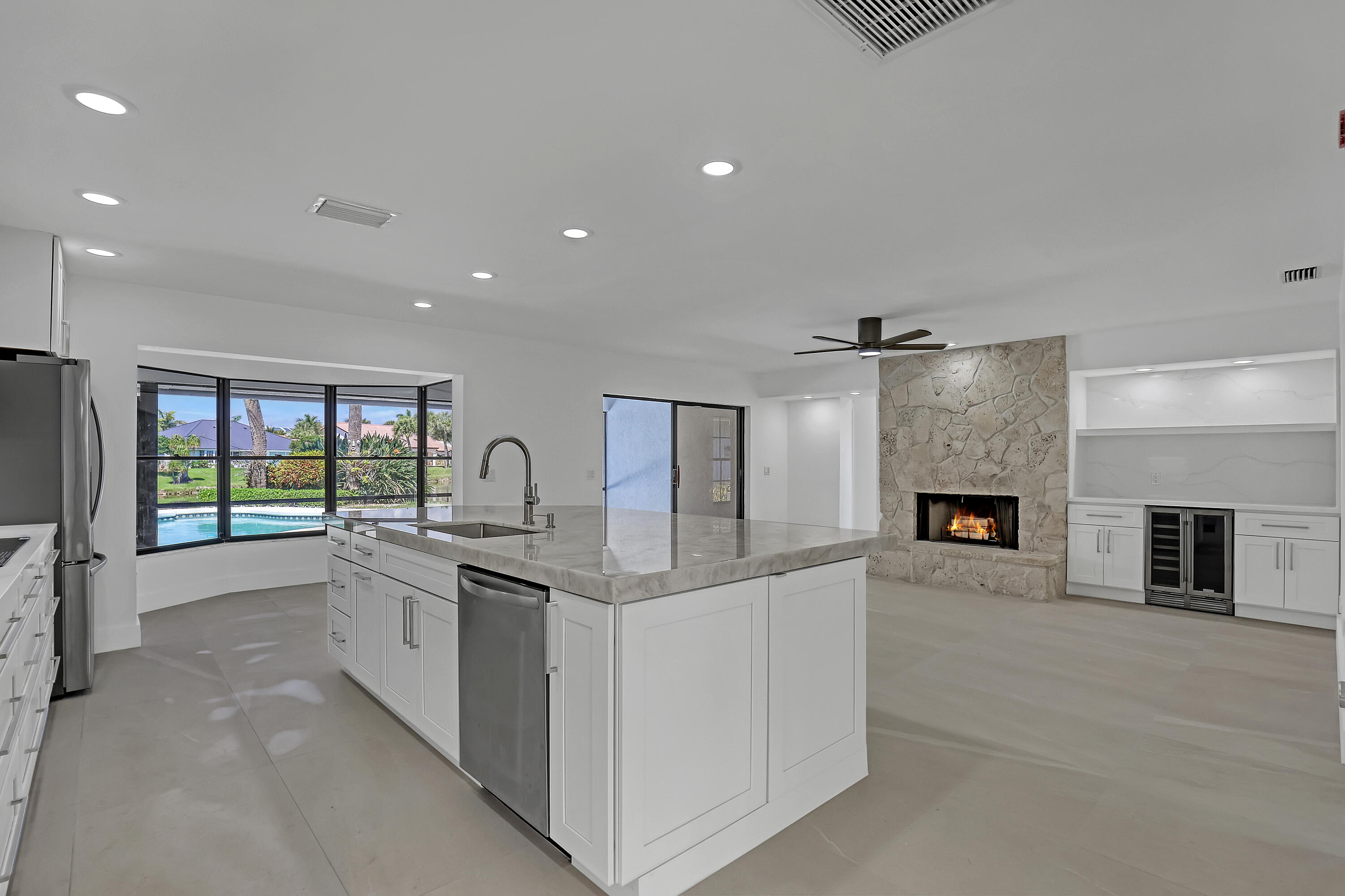 163 Apollo Circle Jupiter, FL 33477 - Photo 11 of 44 163 Apollo (18)f