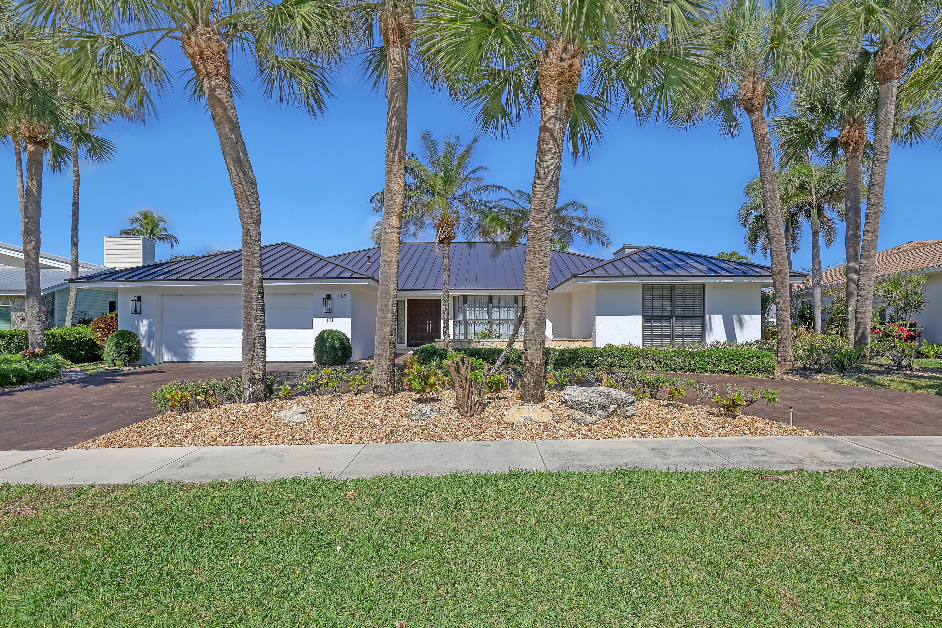 163 Apollo Circle Jupiter, FL 33477 - Photo 5 of 44 163 Apollo (2)