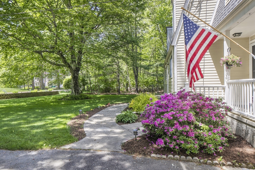 110 Allen Road Easton, MA 02356 - Photo 3 of 39 Gallery Image 3