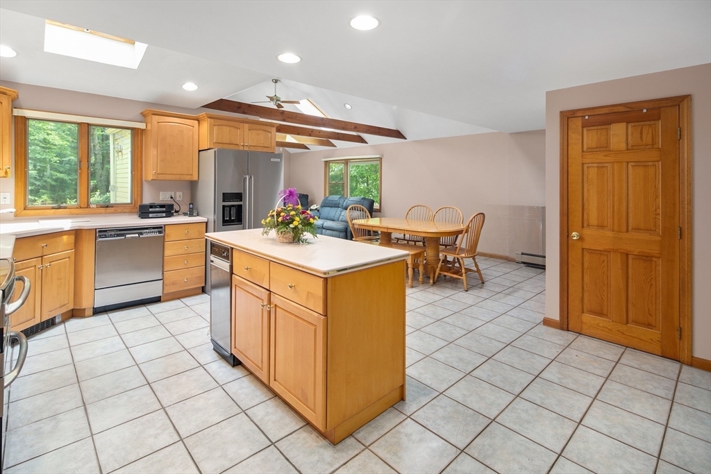 110 Allen Road Easton, MA 02356 - Photo 5 of 39 Gallery Image 5