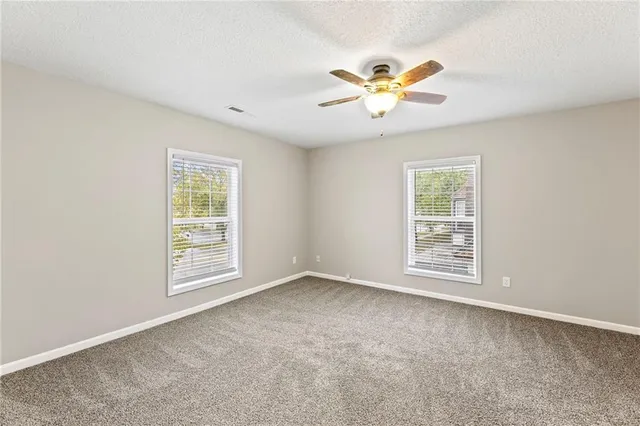 $265,000 | 420 South Walnut Street, Ottawa, KS 66067