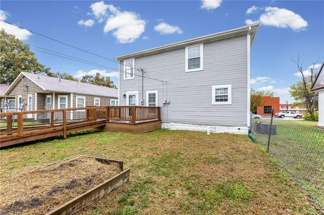 $265,000 | 420 South Walnut Street, Ottawa, KS 66067