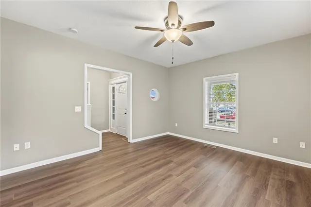 $265,000 | 420 South Walnut Street, Ottawa, KS 66067