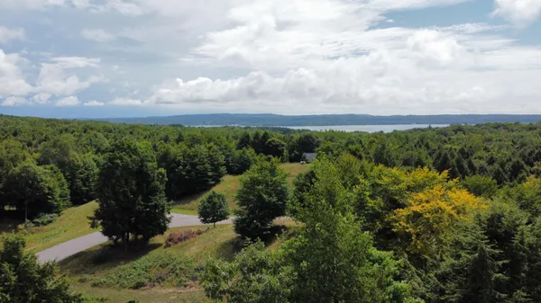 $49,000 | 86 North Slope Drive, Onekama, MI 49675