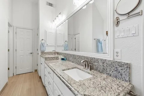 $998,000 | 122 Chapel Hill Drive, Double Oak, TX 75077