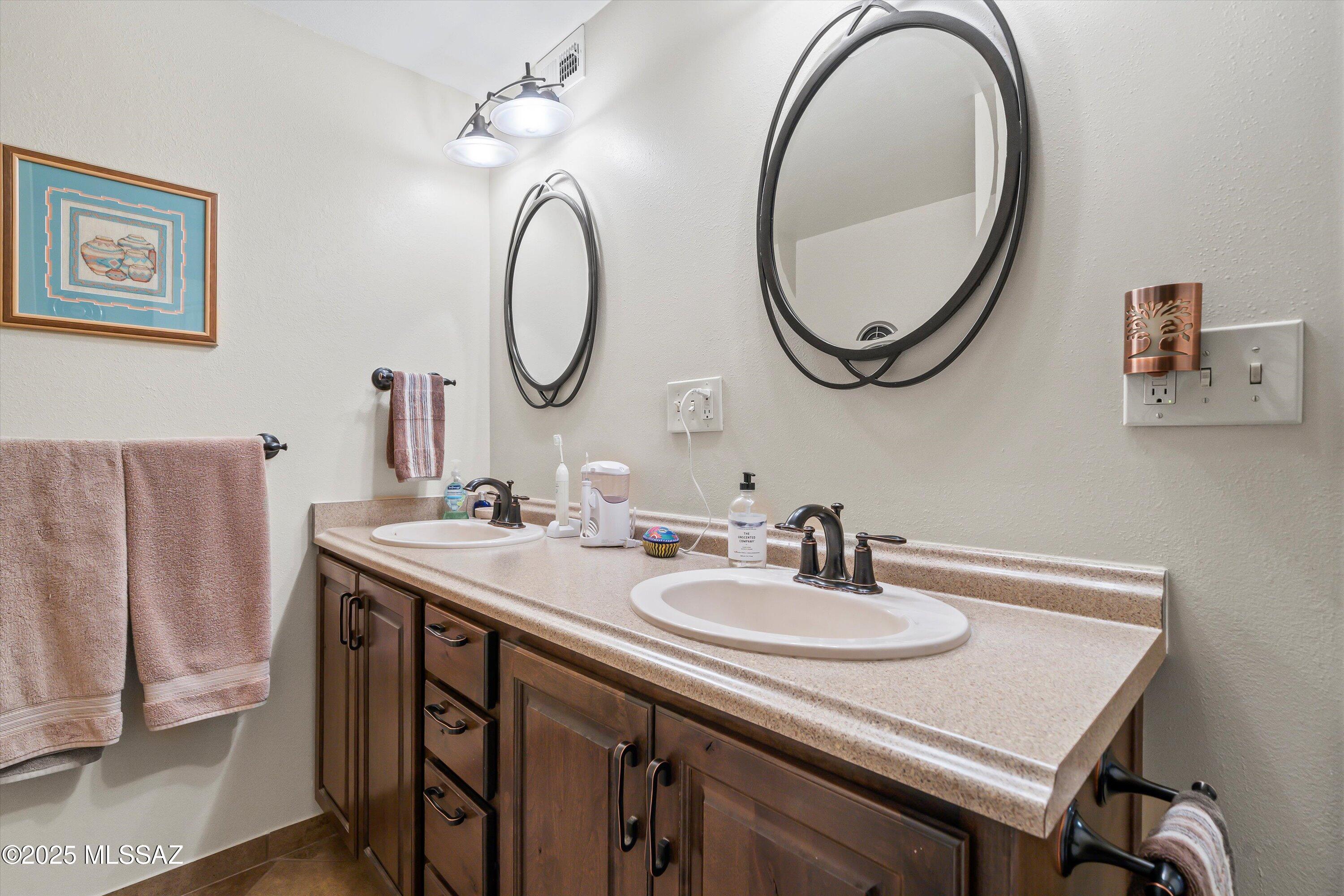 1912 West Anklam Road Tucson, AZ 85745 - Photo 17 of 28 Gallery Image 17