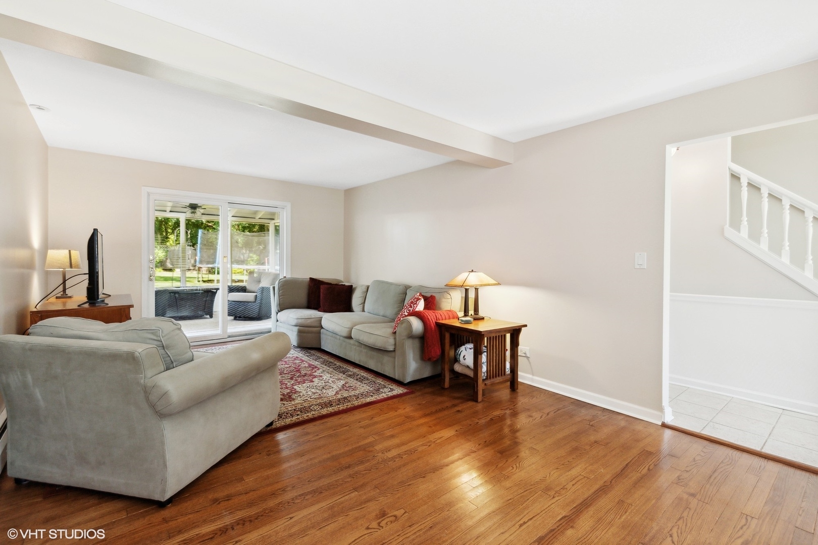 1005 Jenkisson Avenue Lake Bluff, IL 60044 - Photo 2 of 16 a living room with furniture and a wooden floor