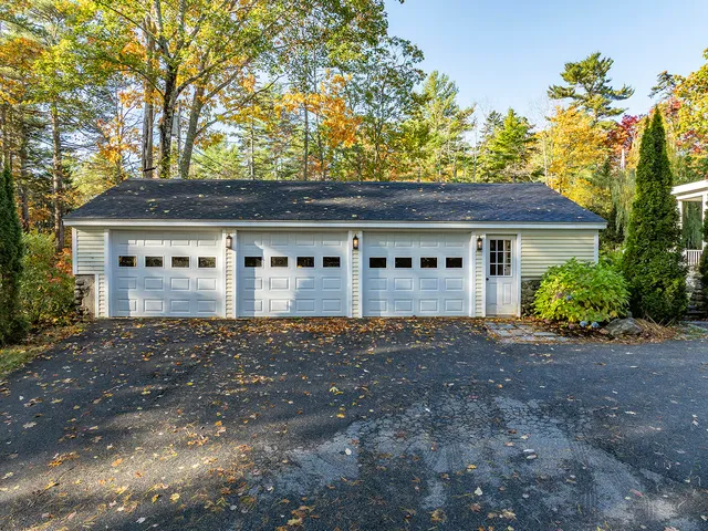 $1,375,000 | 24 Timbercliffe Drive, Camden, ME 04843