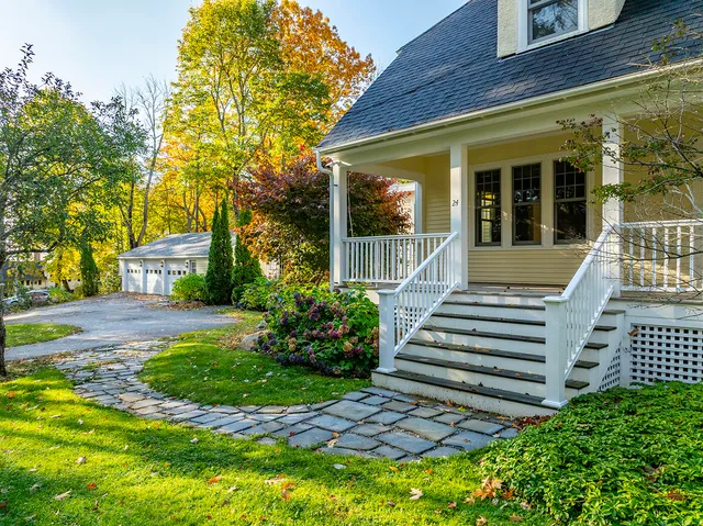 $1,375,000 | 24 Timbercliffe Drive, Camden, ME 04843