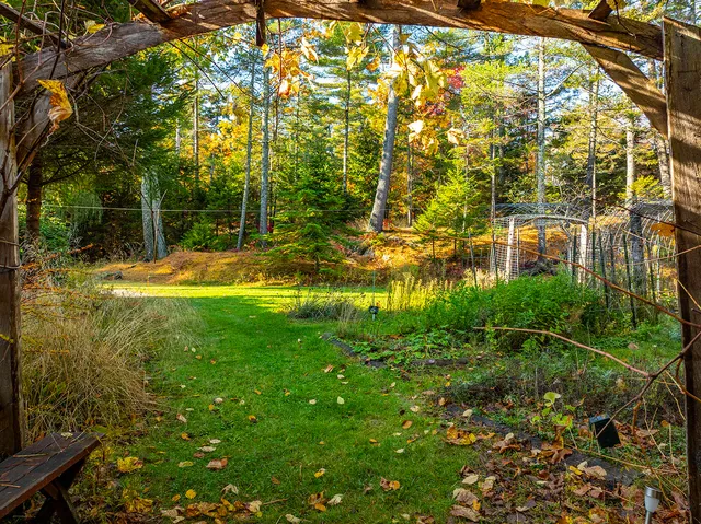 $1,375,000 | 24 Timbercliffe Drive, Camden, ME 04843