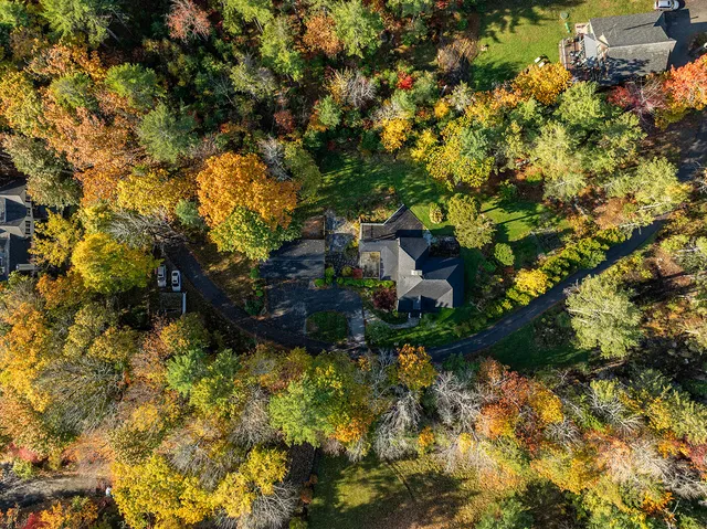 $1,375,000 | 24 Timbercliffe Drive, Camden, ME 04843
