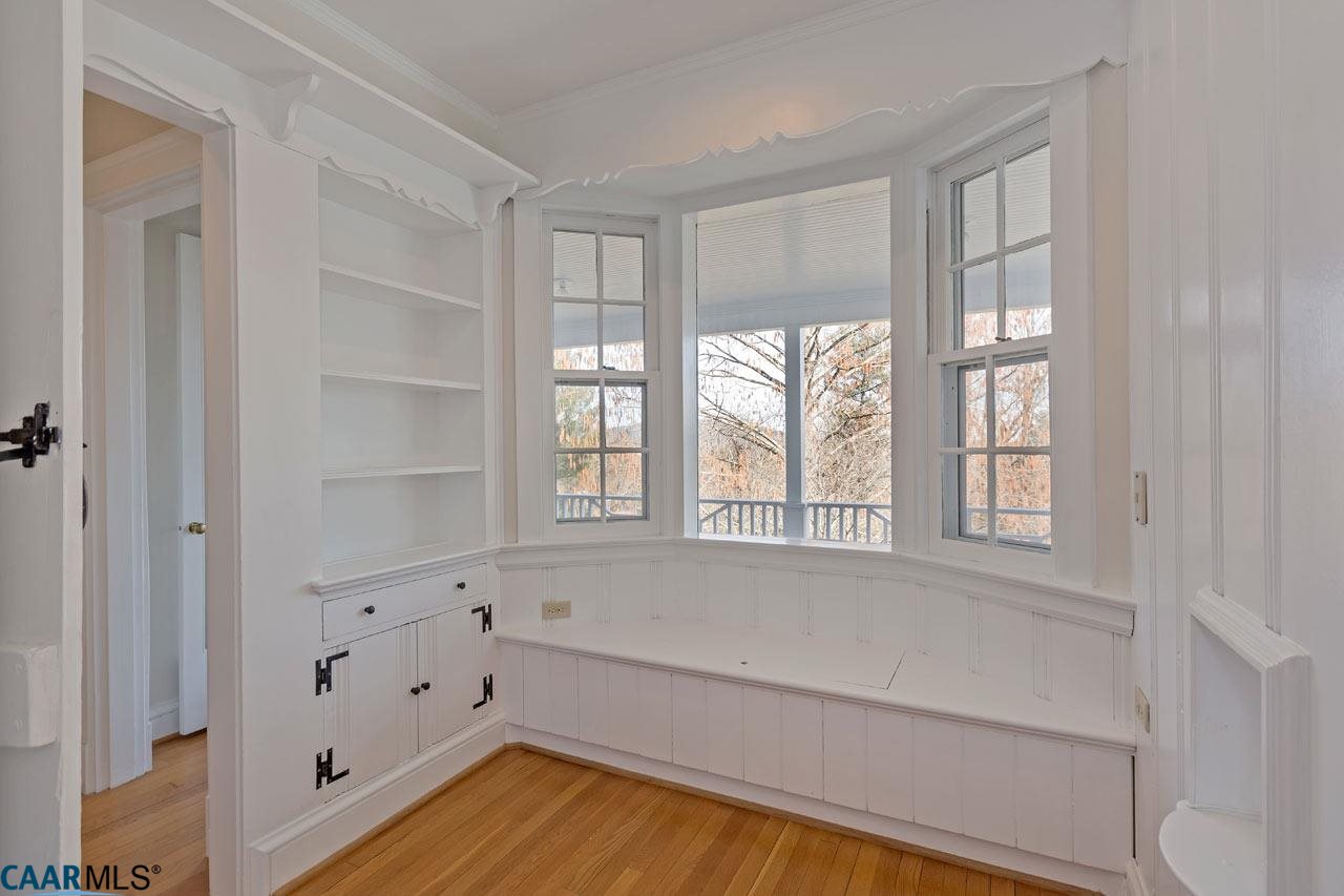 1536 Dairy Road Charlottesville, VA 22903 - Photo 14 of 37 Breakfast nook off kitchen looks out to the rear yard.