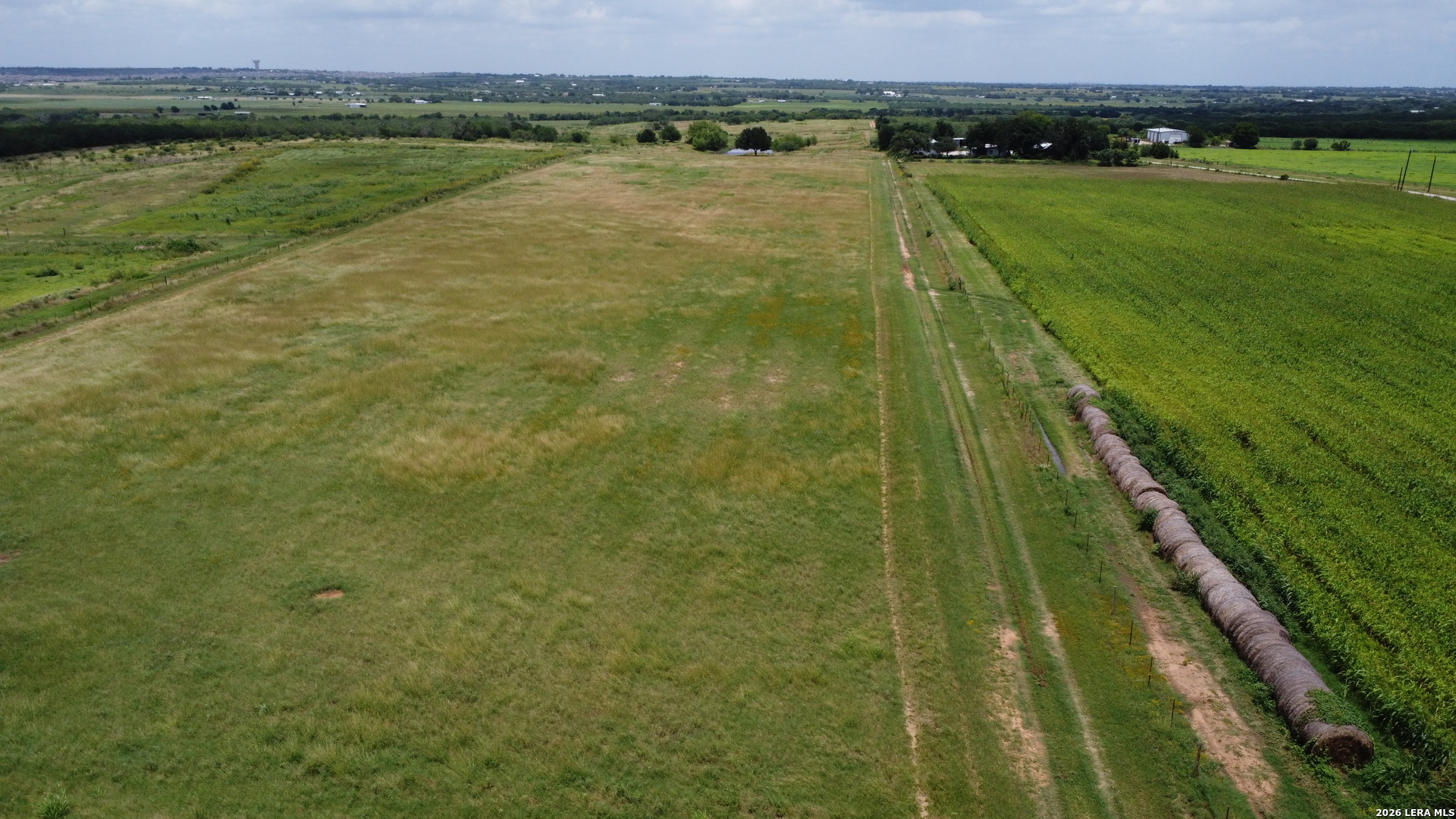 900 North Graytown Road St. Hedwig, TX 78152 - Photo 43 of 47