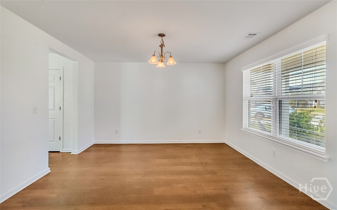 40 Burnt Oak Road Port Wentworth, GA 31407 - Photo 5 of 41 Dining Room