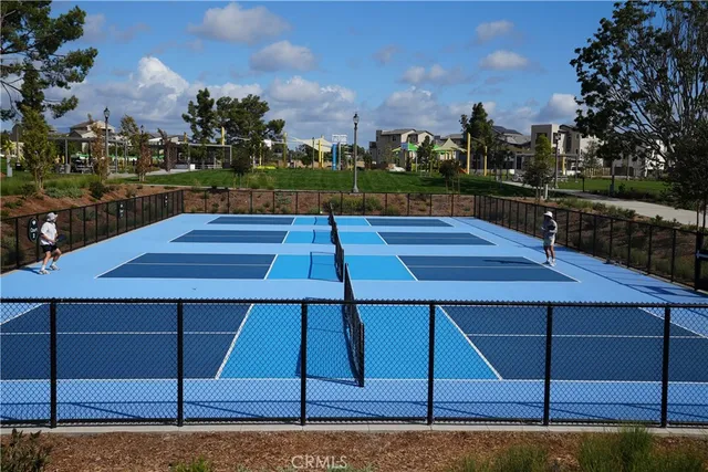 $5,200 | 321 Loon, Irvine, CA 92618