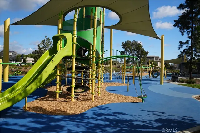 $5,200 | 321 Loon, Irvine, CA 92618