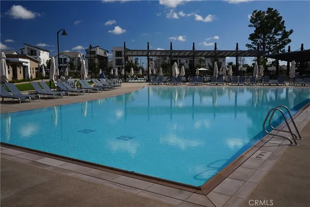 $5,200 | 321 Loon, Irvine, CA 92618