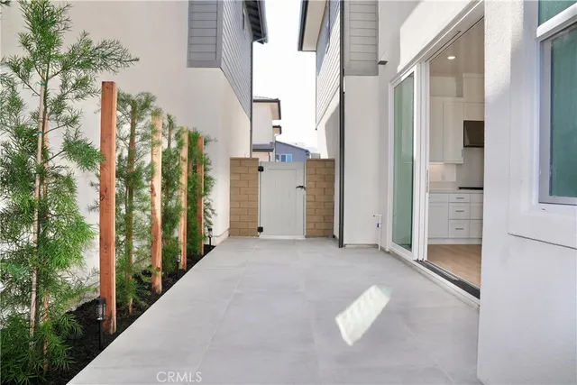 $5,200 | 321 Loon, Irvine, CA 92618