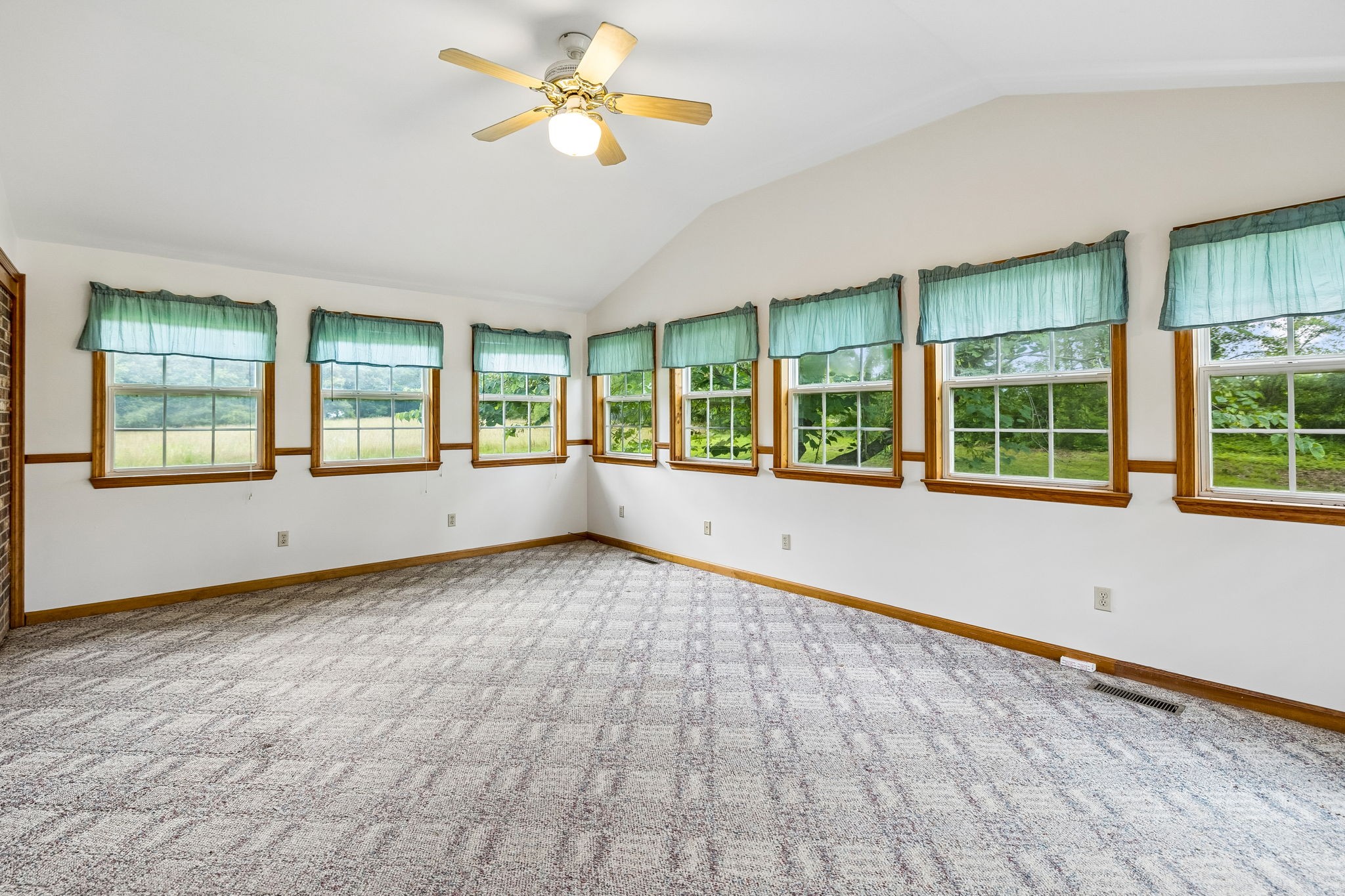 10924 Rials Branch Road Bon Aqua, TN 37025 - Photo 13 of 22