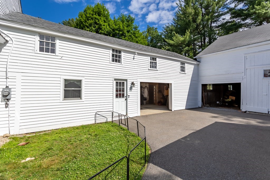 13 Turnpike Road Townsend, MA 01469 - Photo 5 of 40
