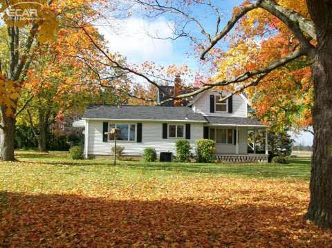 11467 West Pierson Road Flushing, MI 48433 - Photo 3 of 29 20423707-2.JPG
