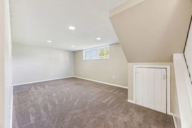 $300,000 | 8040 Xenia Avenue North, Brooklyn Park, MN 55443