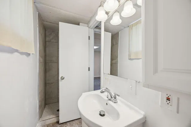 $300,000 | 8040 Xenia Avenue North, Brooklyn Park, MN 55443