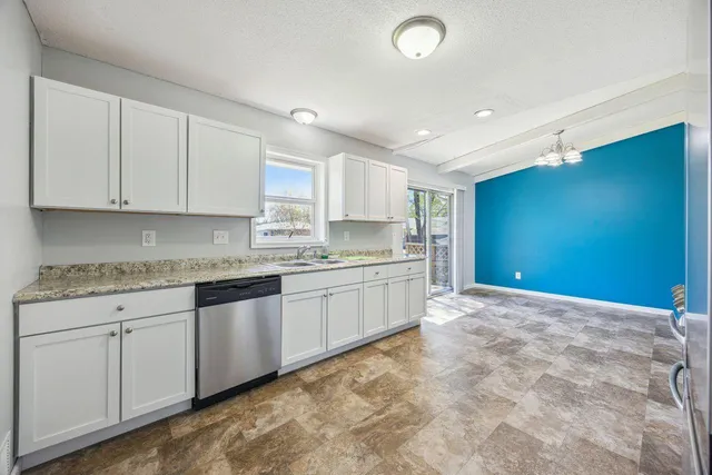 $300,000 | 8040 Xenia Avenue North, Brooklyn Park, MN 55443