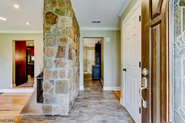 $885,000 | 1 Demott Drive, Whitehouse Station, NJ 08889
