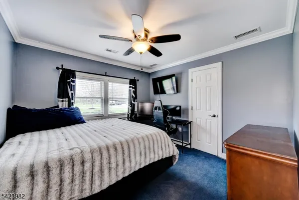 $885,000 | 1 Demott Drive, Whitehouse Station, NJ 08889