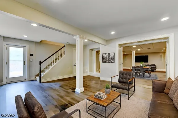 $885,000 | 1 Demott Drive, Whitehouse Station, NJ 08889
