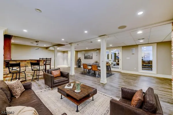 $885,000 | 1 Demott Drive, Whitehouse Station, NJ 08889