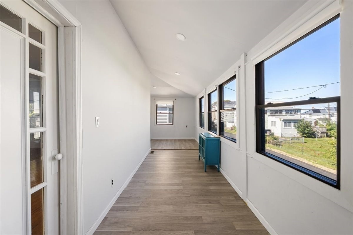 41 Massasoit Road Weymouth, MA 02191 - Photo 6 of 39 Gallery Image 6