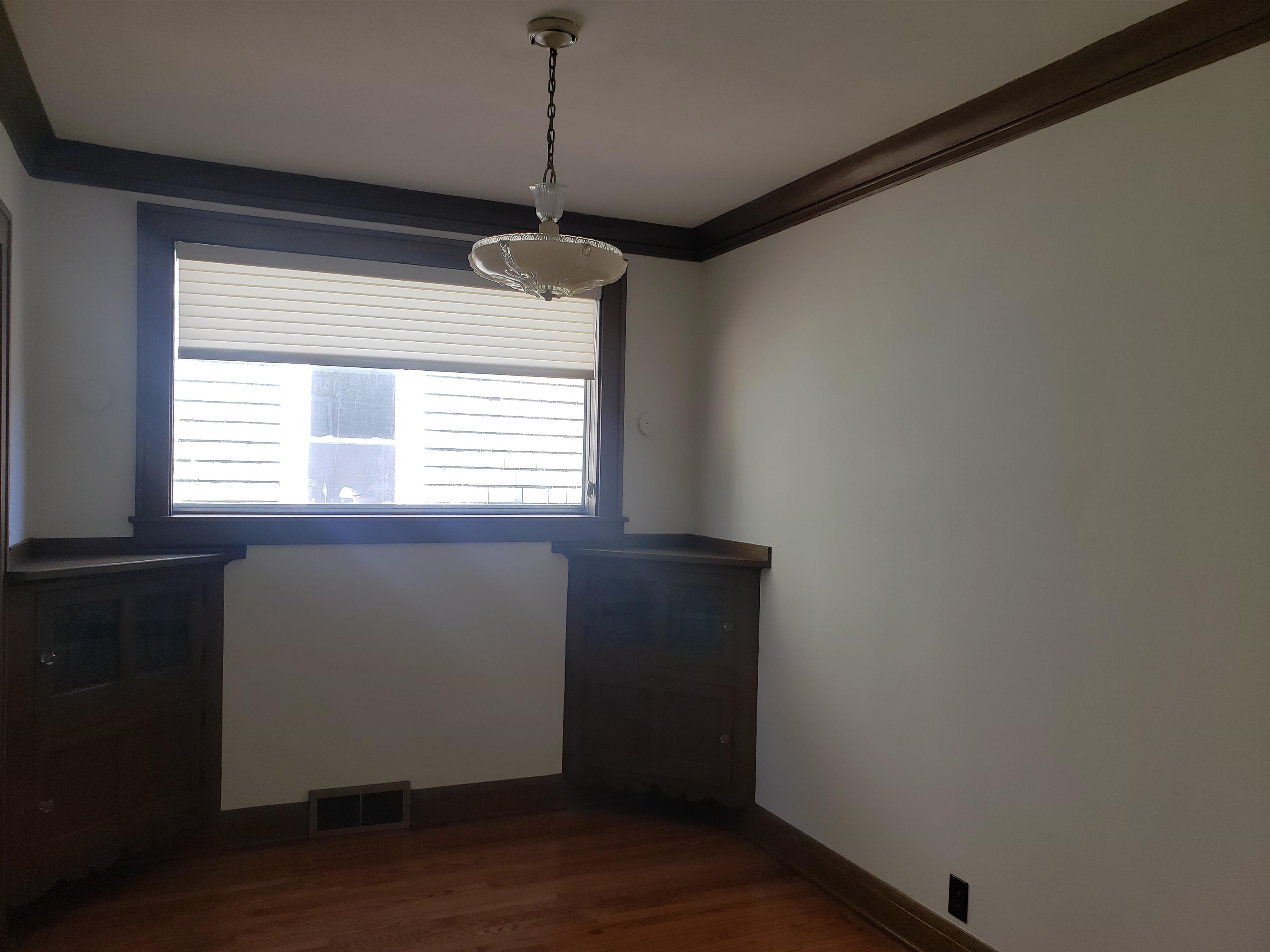2121 Regent Street Madison, WI 53726 - Photo 10 of 39