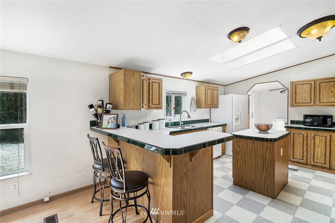 28260 Lake Cavanaugh Road Mount Vernon, WA 98274 - Photo 11 of 25 Gallery Image 11