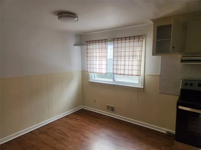 $2,000 | 908 Case Drive, Vestal, NY 13850