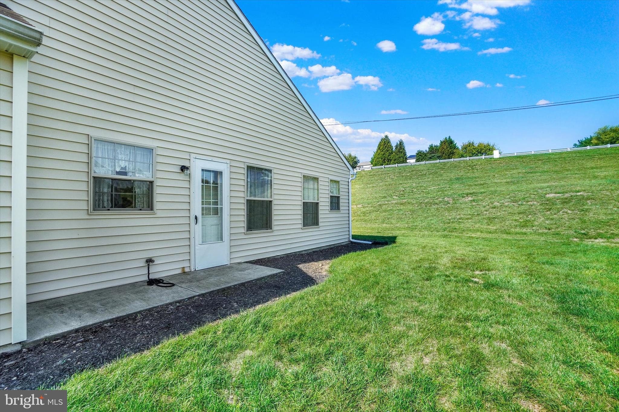 667 Hayley Road York, PA 17404 - Photo 21 of 26 Gallery Image 21