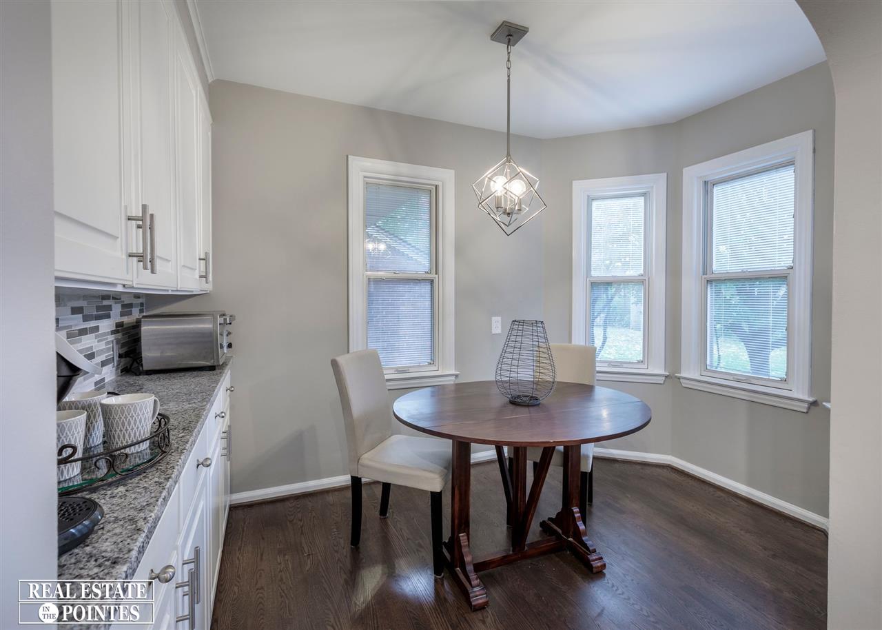1901 Severn Road Grosse Pointe Woods, MI 48236 - Photo 15 of 37