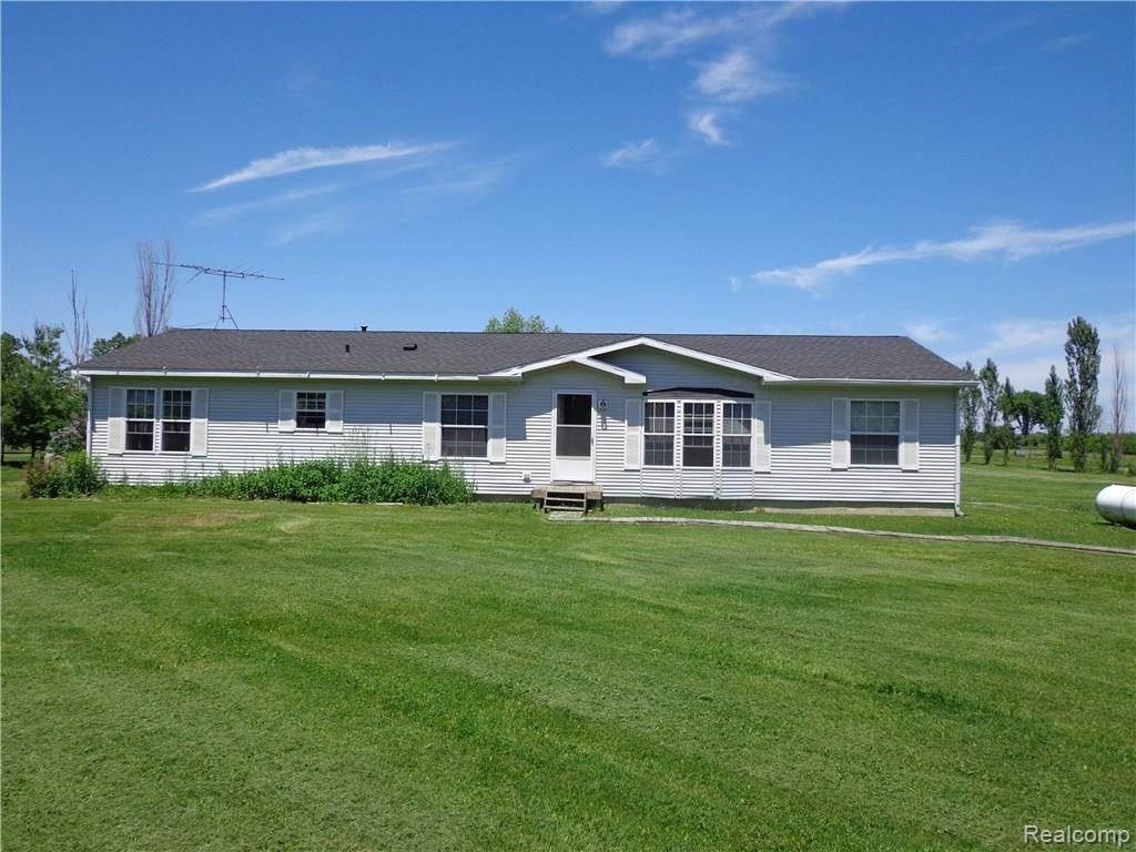 9916 Smiths Creek Road Goodells, MI 48027 - Photo 1 of 15 DSC00182.JPG
