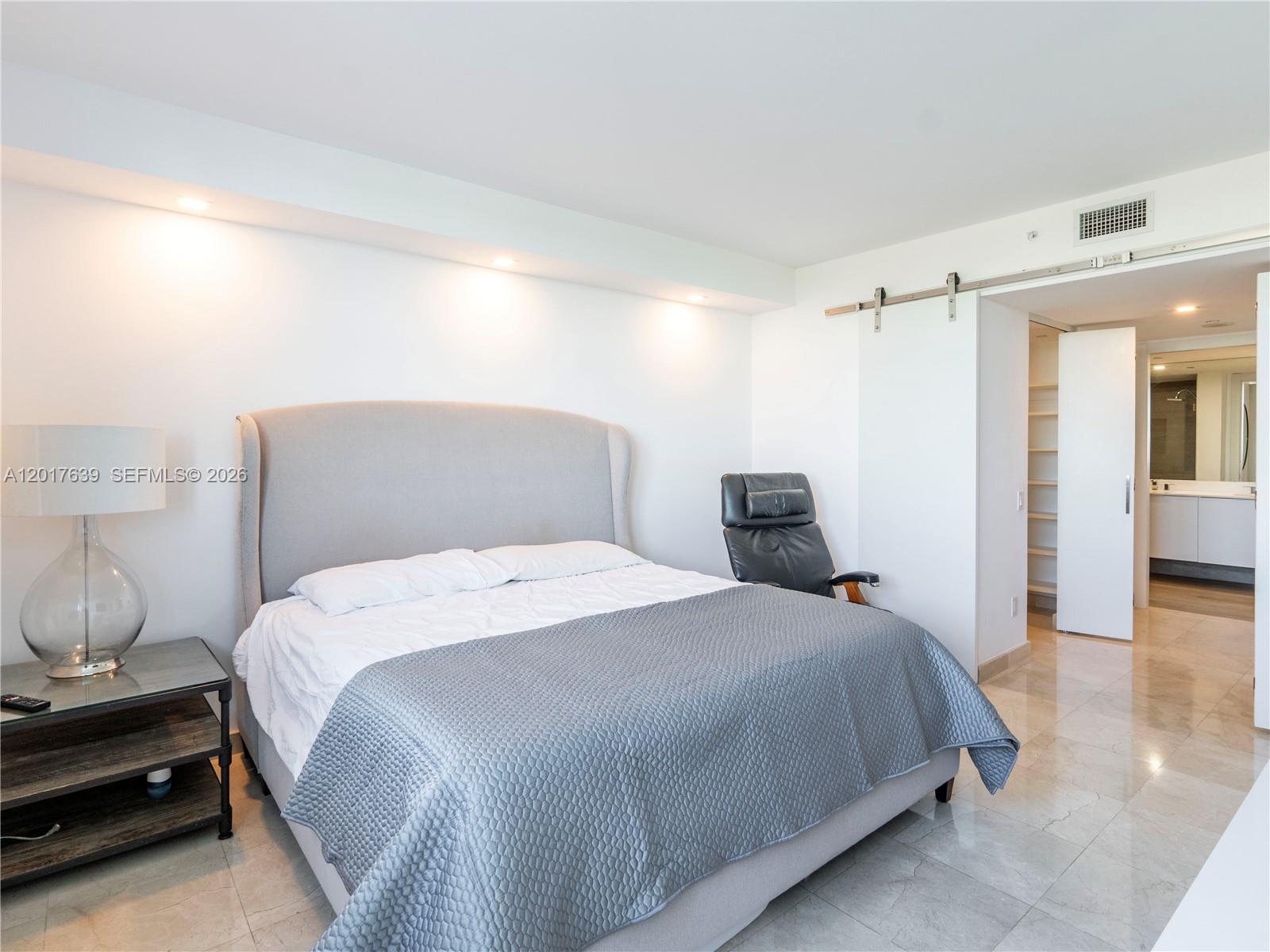2475 Brickell Avenue, Unit 903 Miami, FL 33129 - Photo 10 of 24