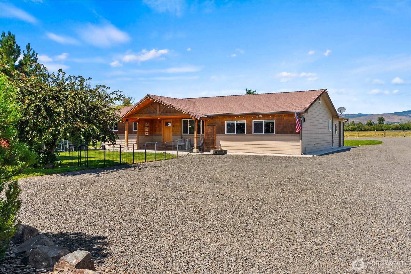 1491 Grindrod Road Ellensburg, WA 98926 - Photo 4 of 40 Gallery Image 4