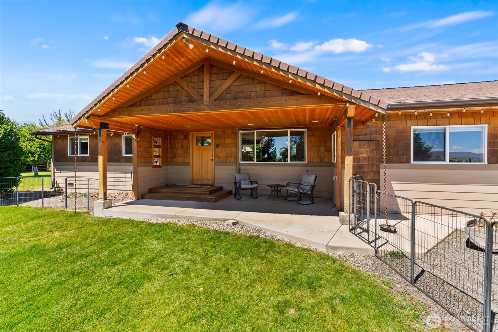 1491 Grindrod Road Ellensburg, WA 98926 - Photo 5 of 40 Gallery Image 5