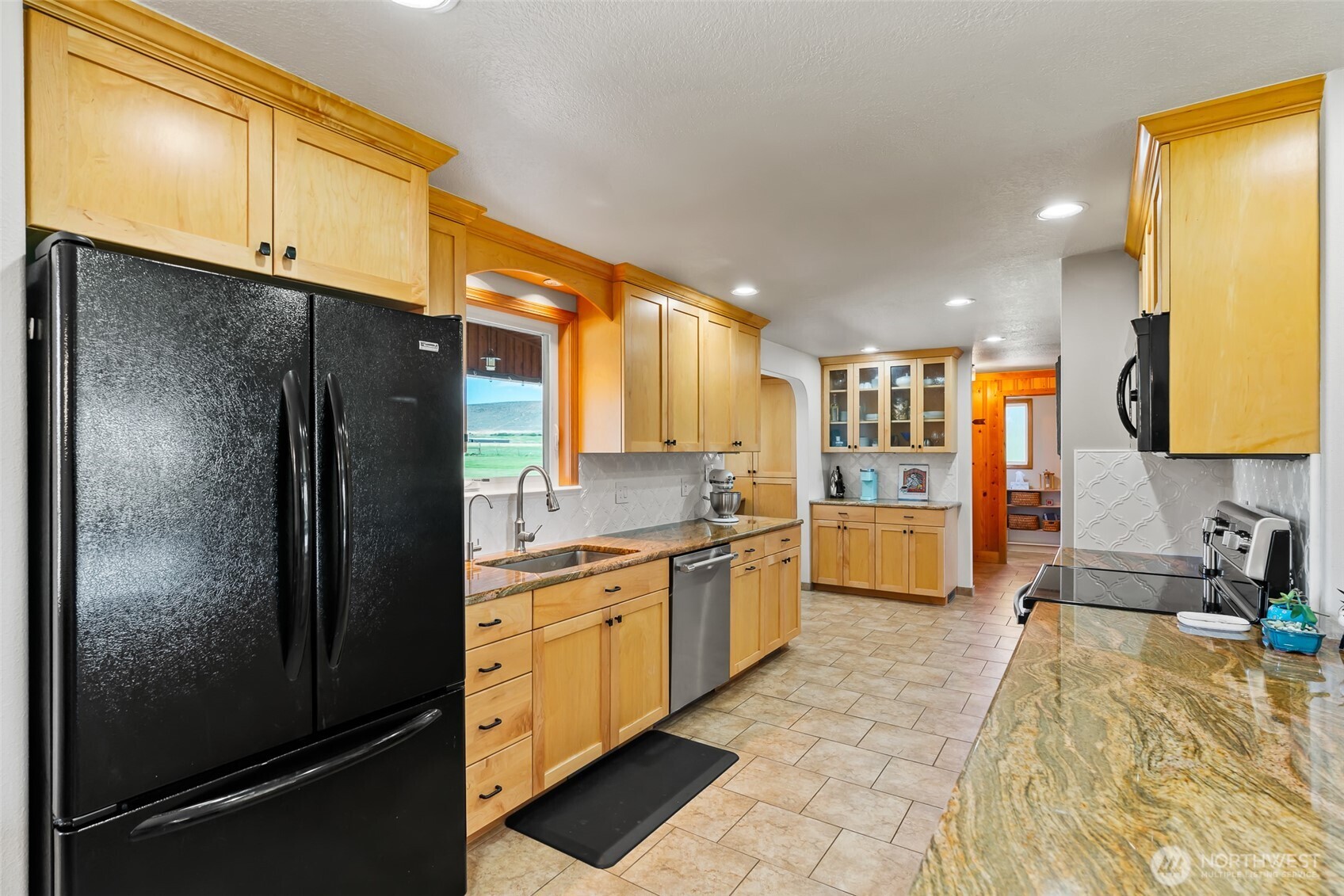 1491 Grindrod Road Ellensburg, WA 98926 - Photo 10 of 40 Gallery Image 10