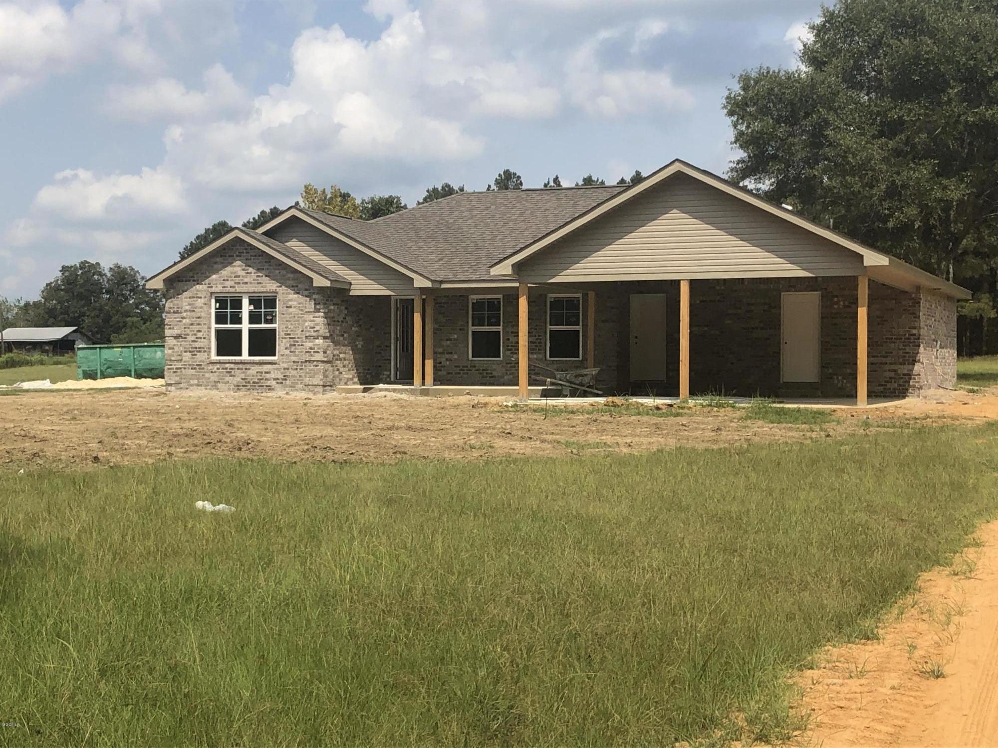 6755 Whites Farm Road Lucedale, MS 39452 - Photo 1 of 10 8ACC196D-F56E-4B36-8BC4-72D017E5913C
