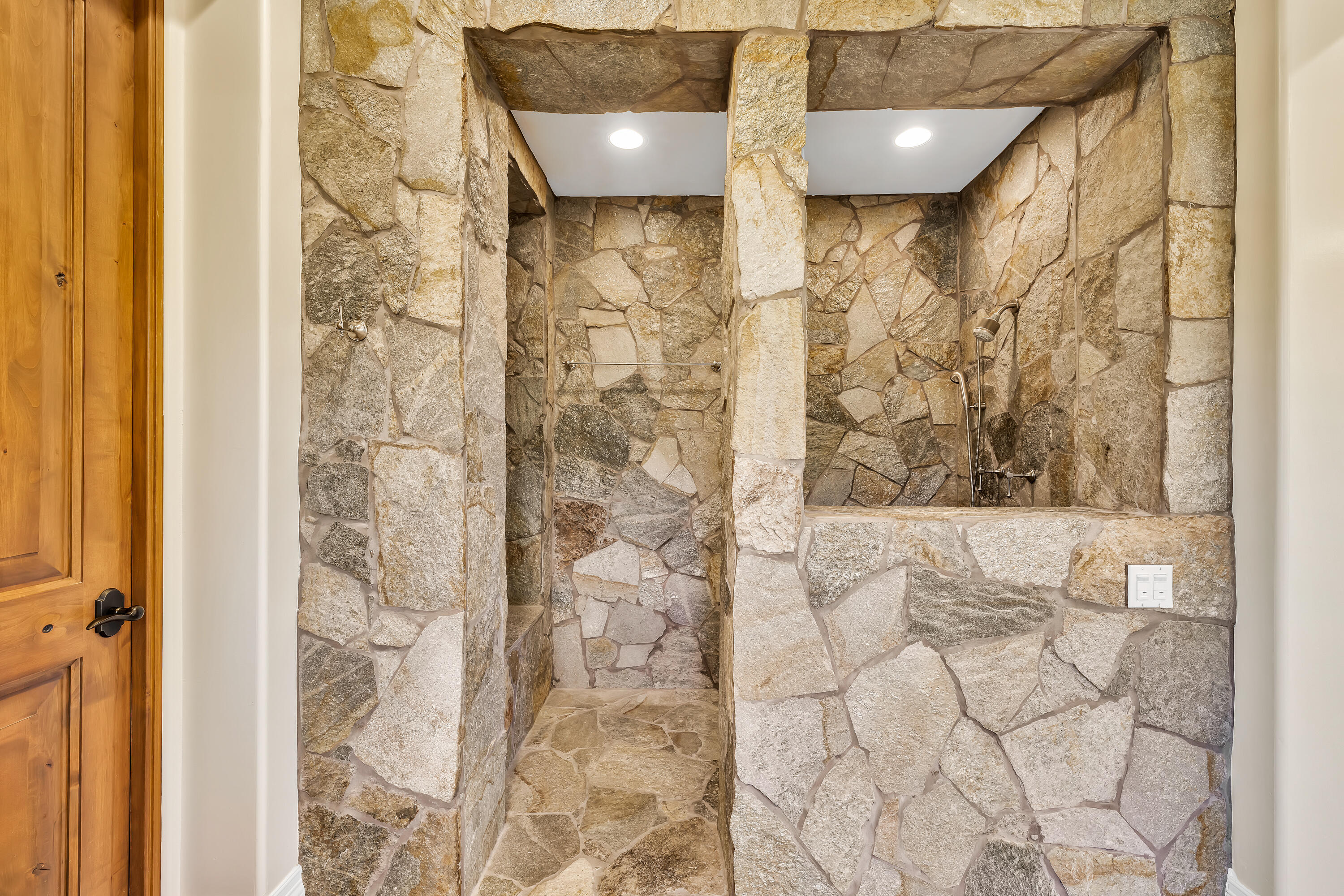 37 Cassis Circle Rancho Mirage, CA 92270 - Photo 29 of 56 Photo-32