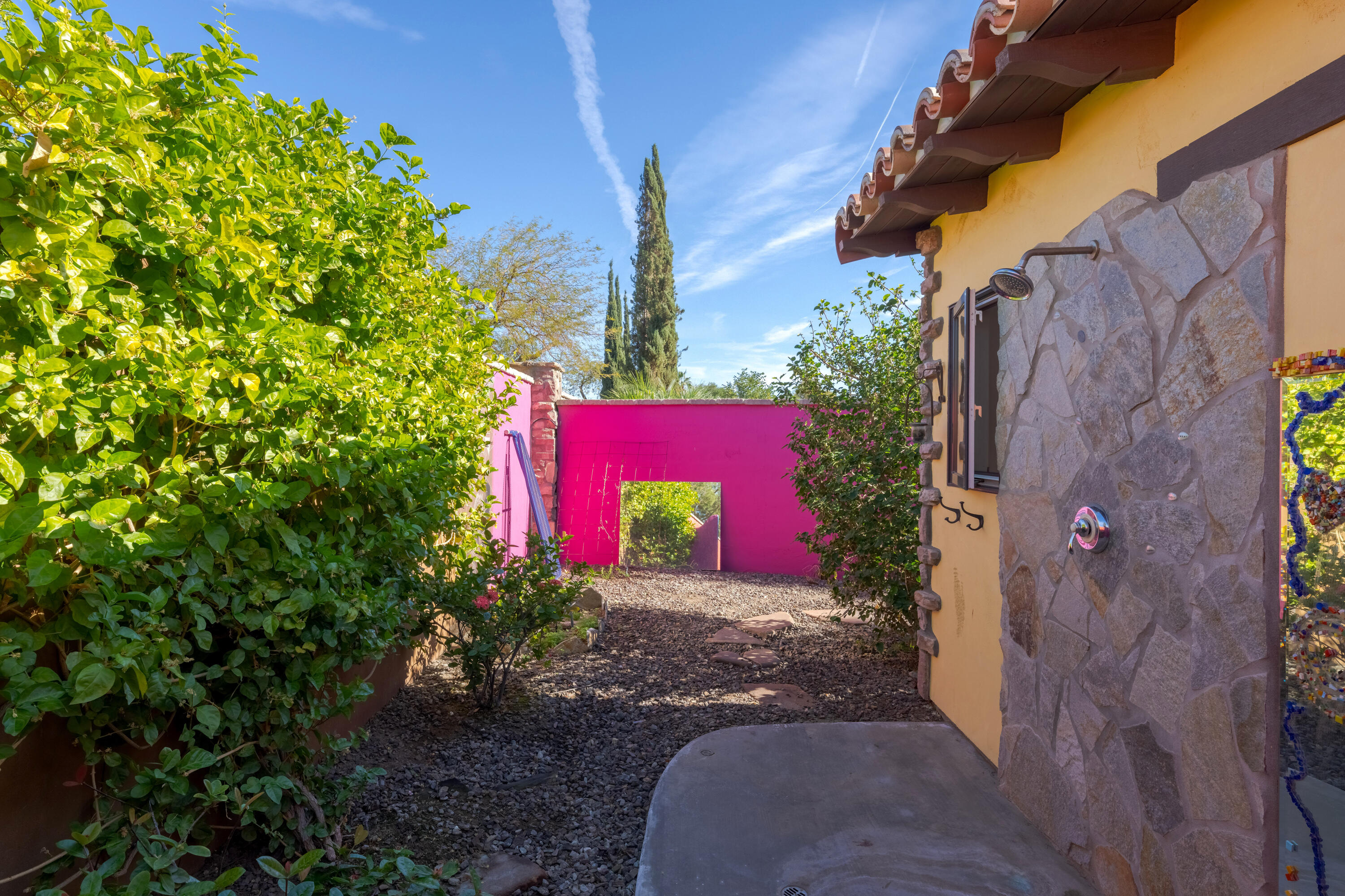 37 Cassis Circle Rancho Mirage, CA 92270 - Photo 49 of 56 a sign that is on the side of the road