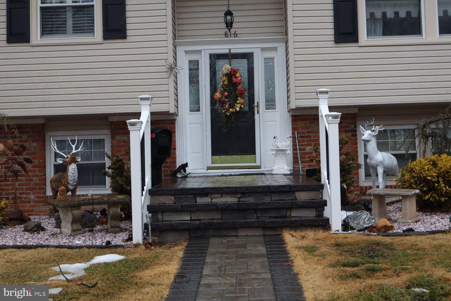 816 Coach Road Blackwood, NJ 08012 - Photo 3 of 29
