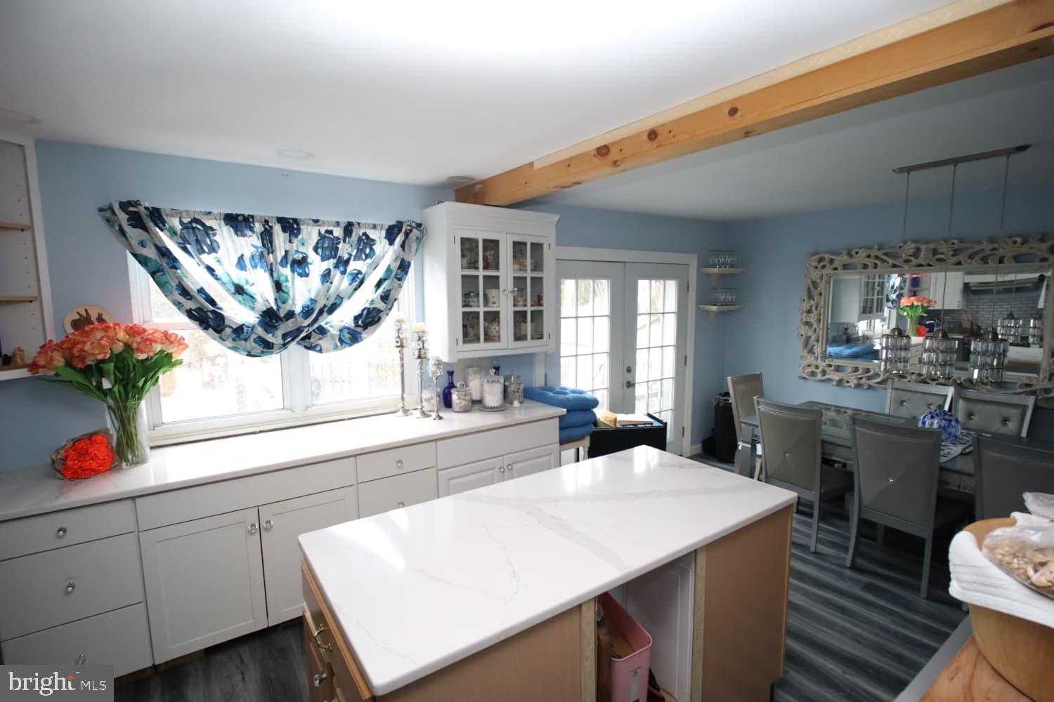 816 Coach Road Blackwood, NJ 08012 - Photo 10 of 29