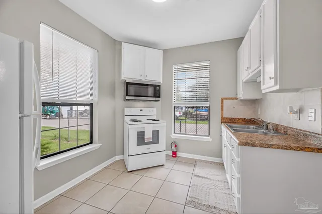 $209,600 | 2400 West Gadsden Street, Pensacola, FL 32505